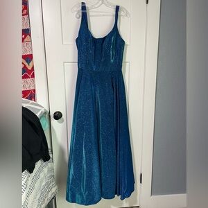 Women’s Prom Dress